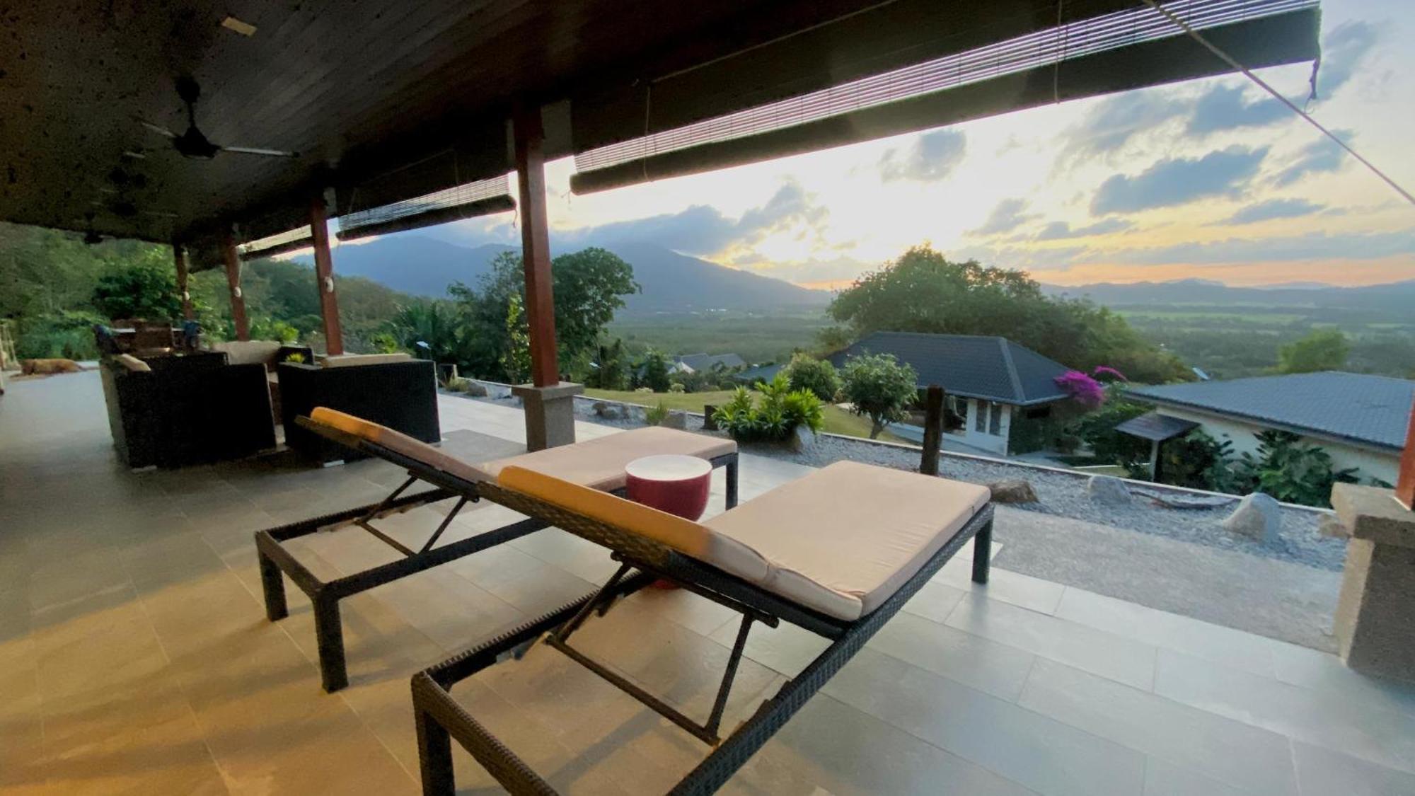 Ranis Lodge Padang Mat Sirat Exterior foto